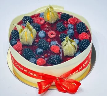 Vanilla with mix Berries Cake